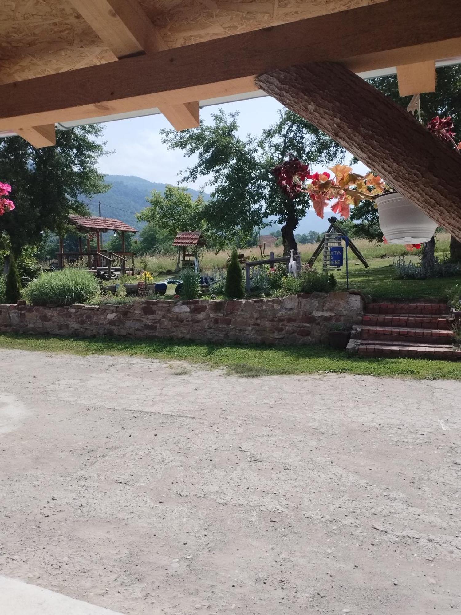 Etno Konak Angela Kalna Exterior foto