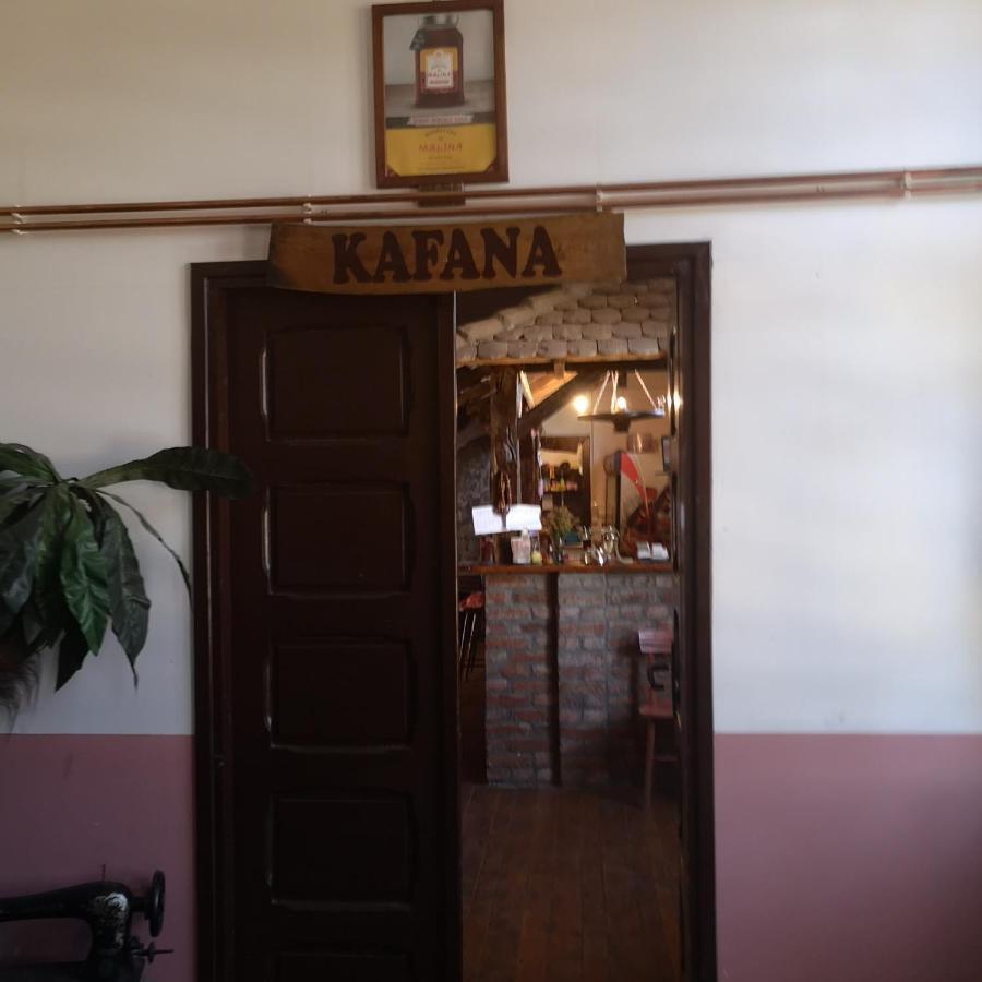 Etno Konak Angela Kalna Exterior foto